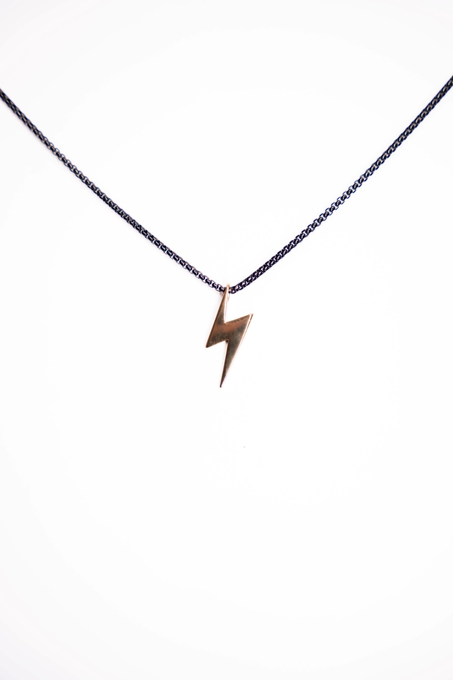 LIGHTNING NECKLACE