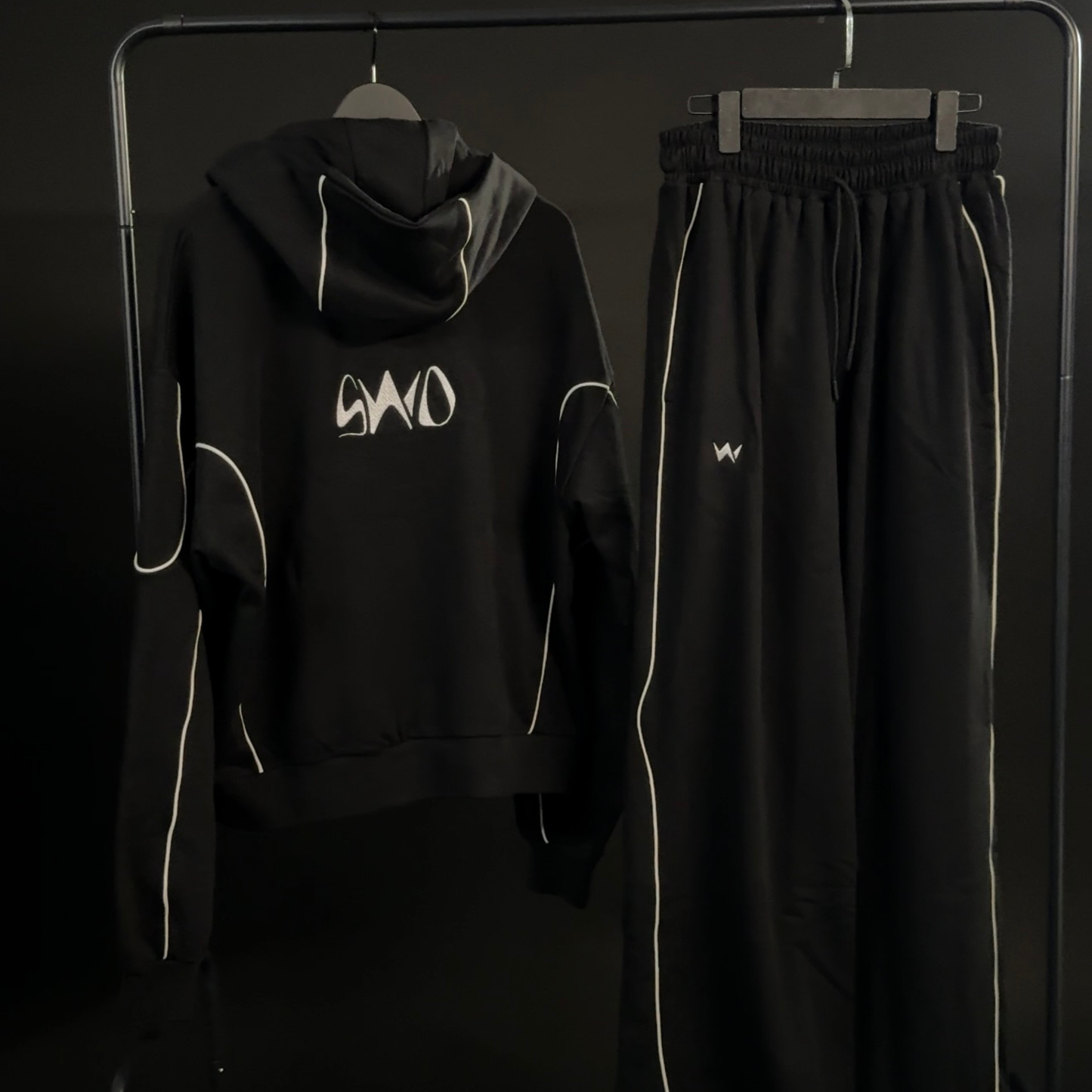 Jogger Dark - SINGULARITY I