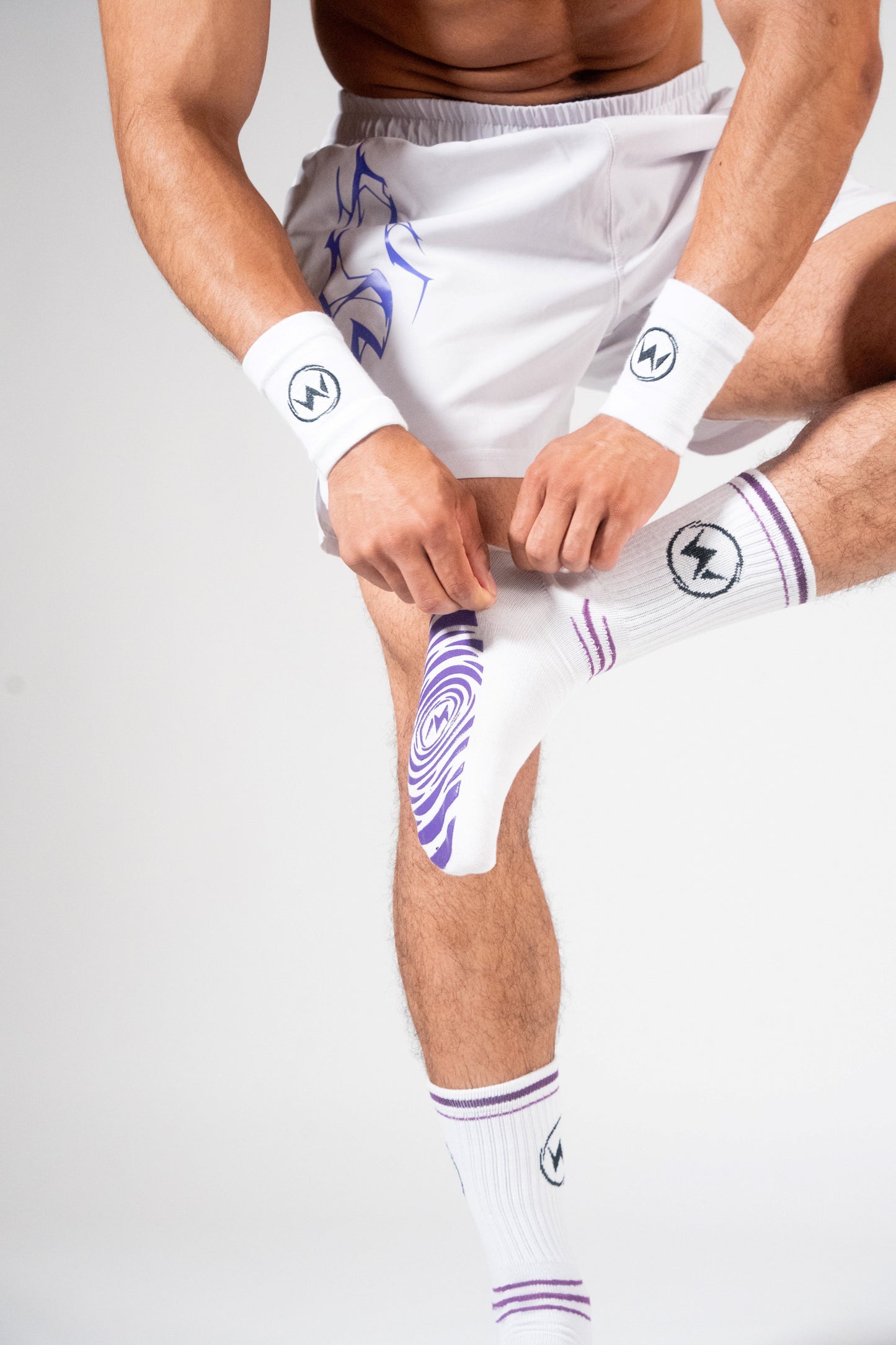 (NEW) WHITE WRIST WRAPS