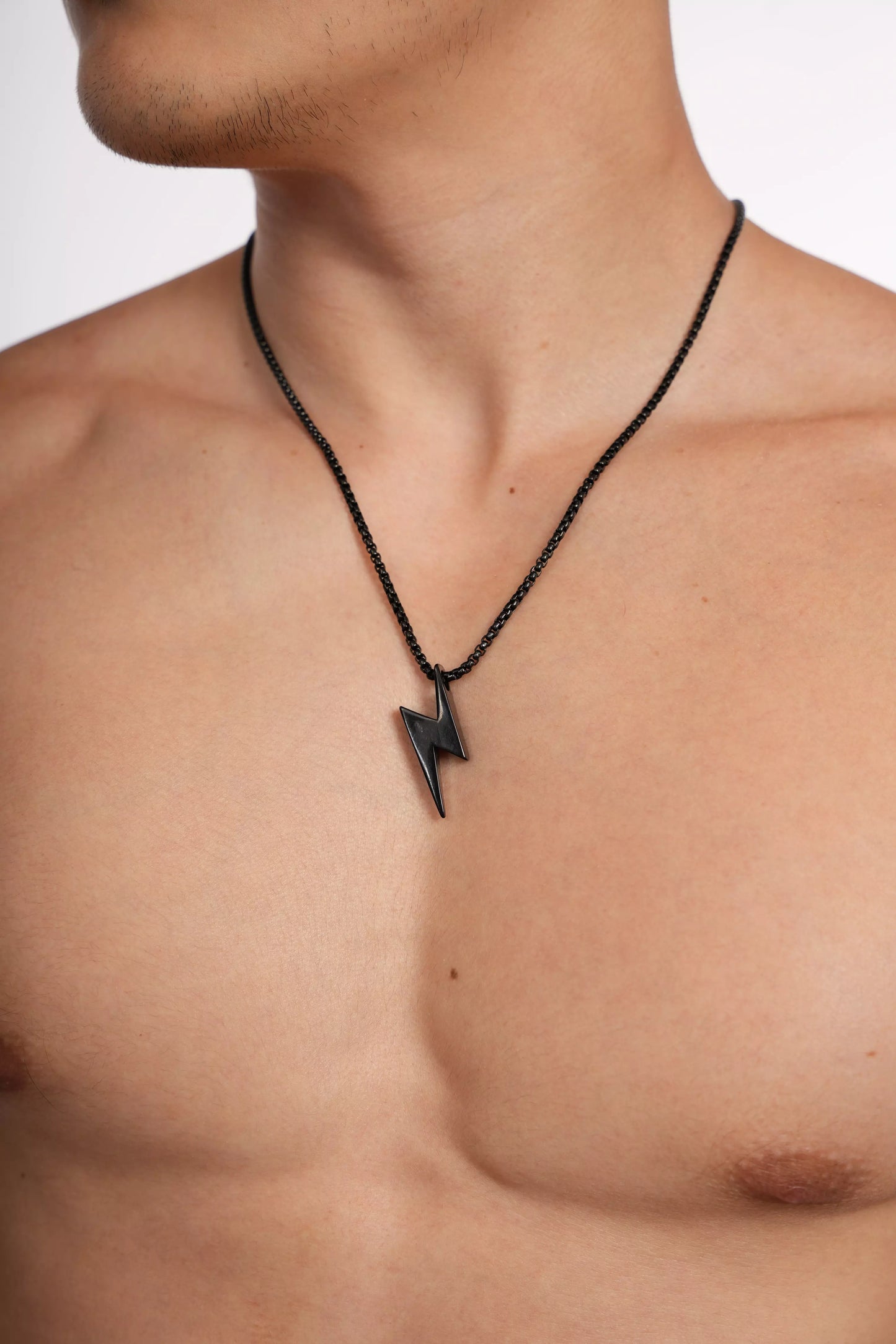 LIGHTNING NECKLACE