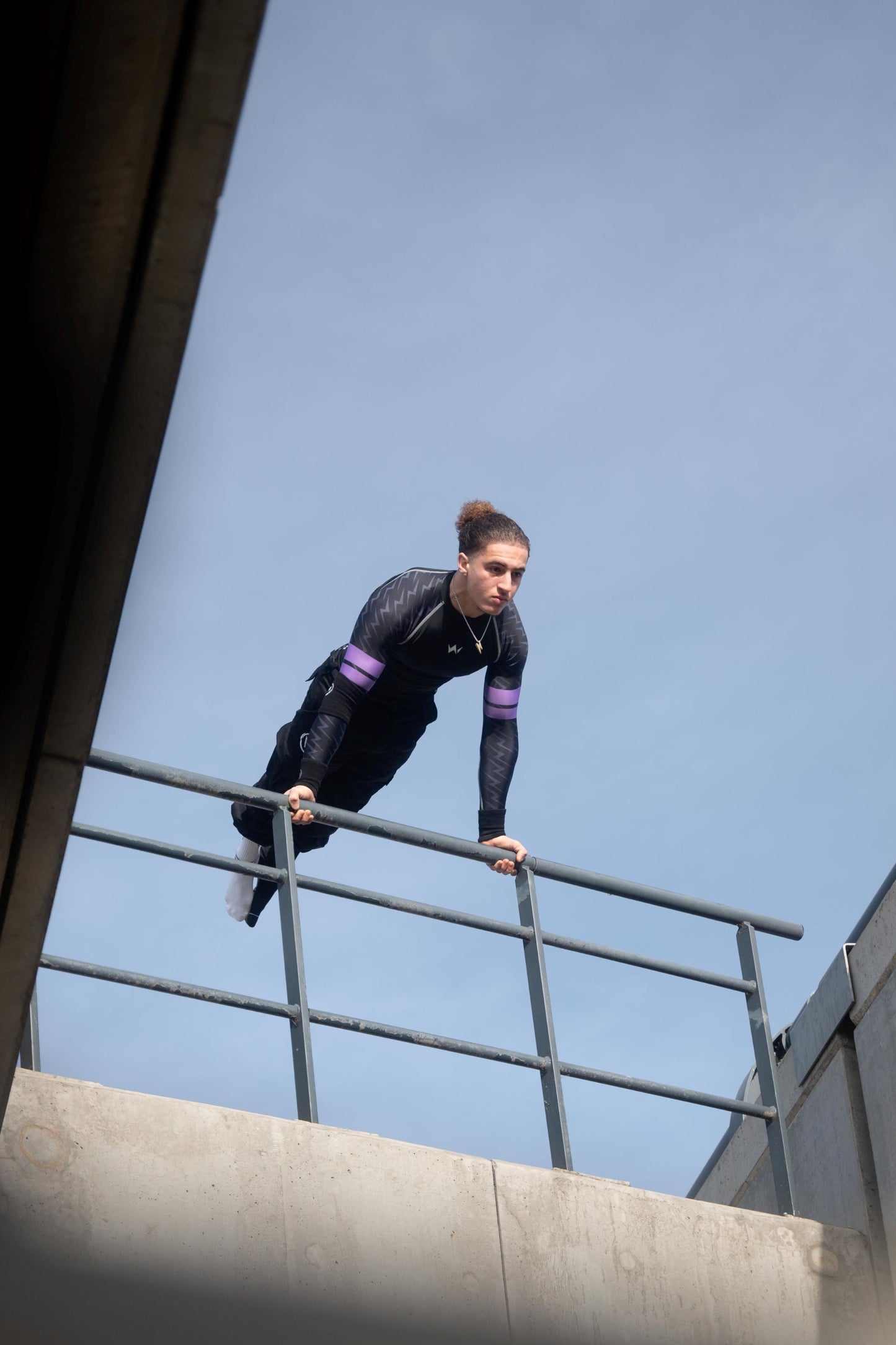 LIGHTNING RASHGUARD