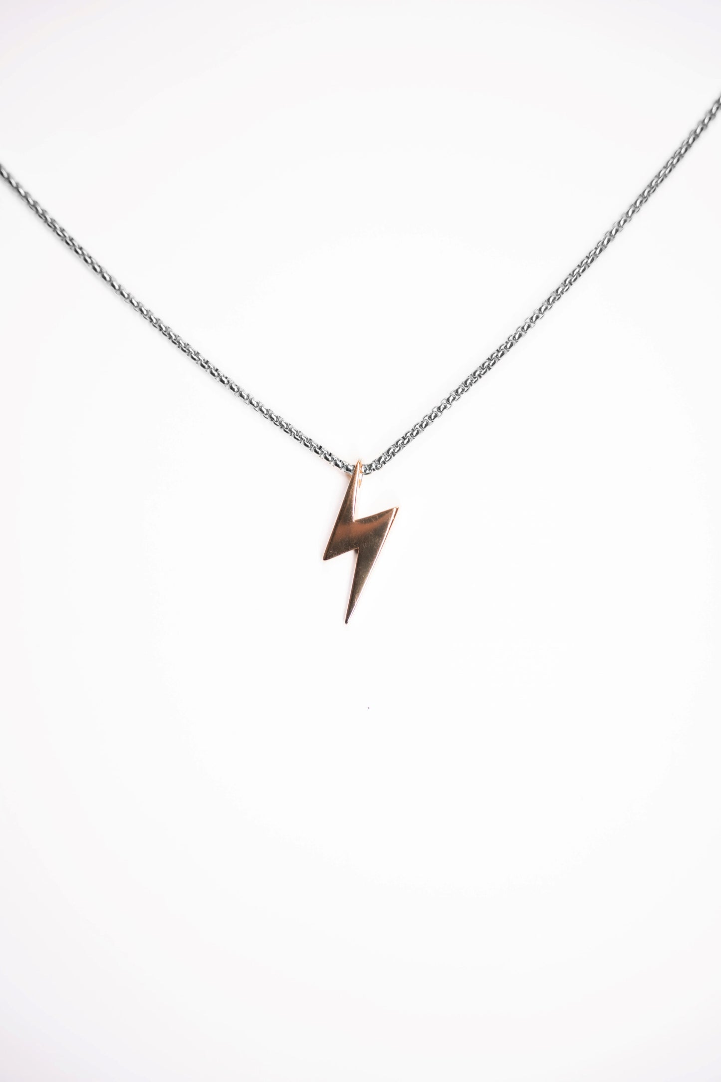 LIGHTNING NECKLACE