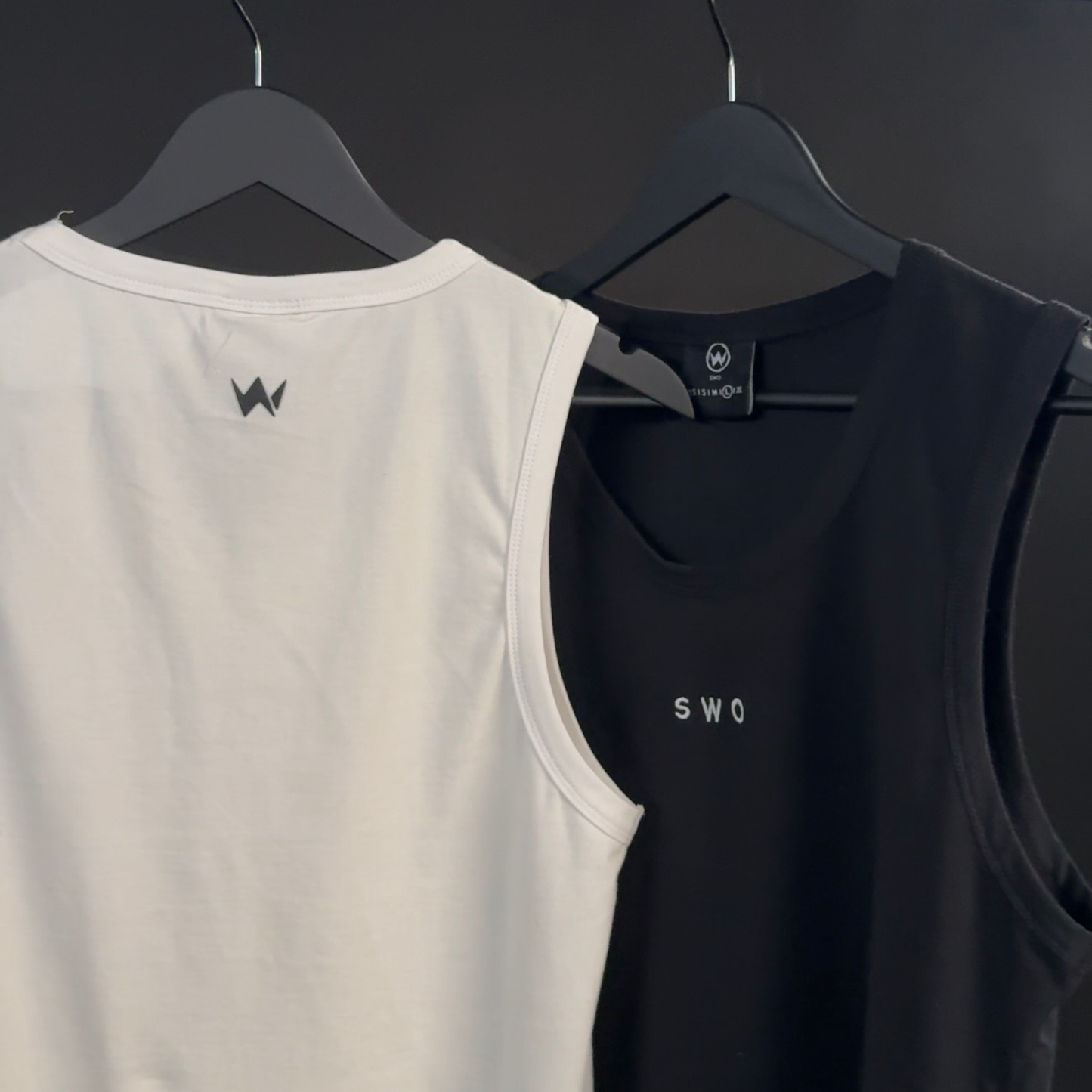 Tank top Black - SINGULARITY I