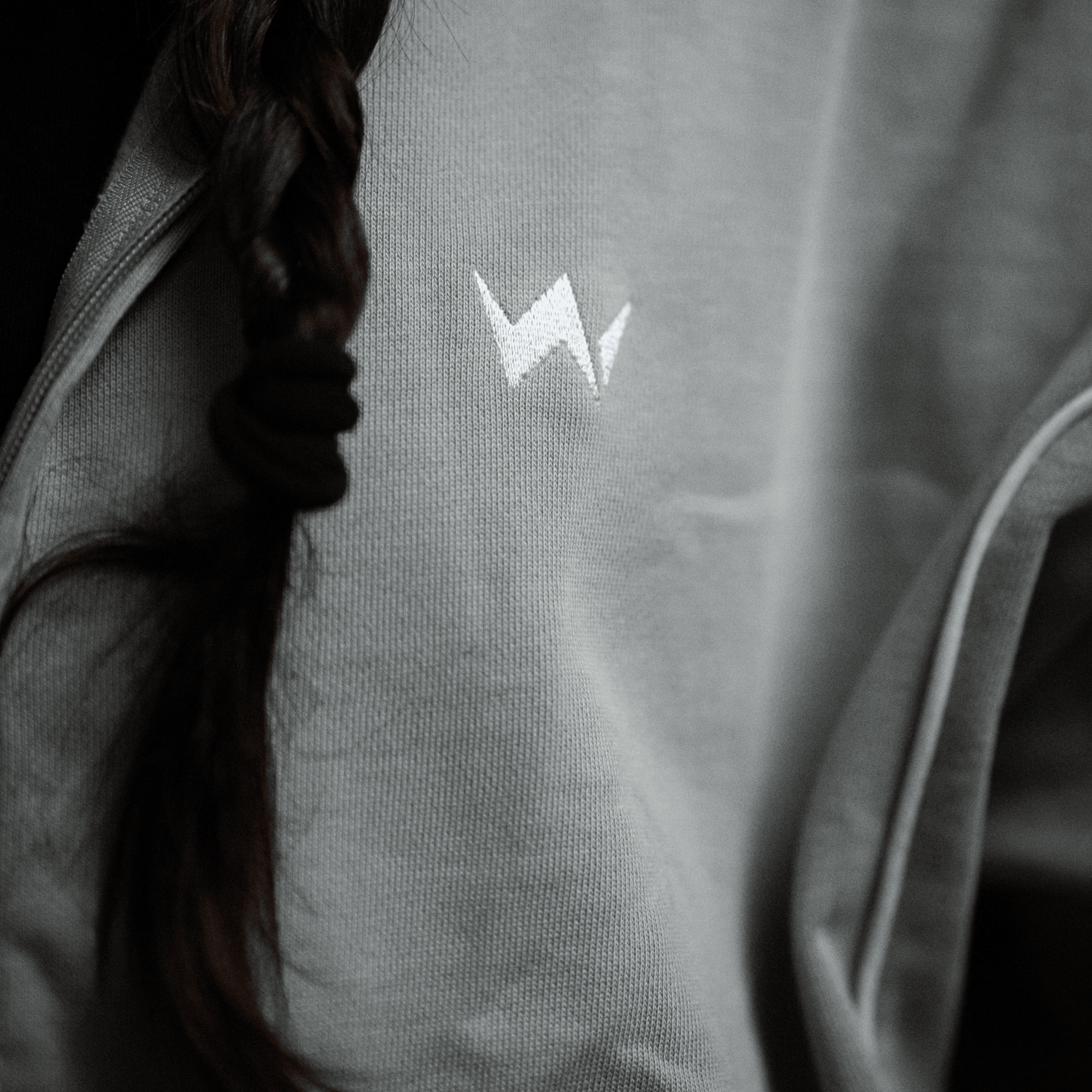 Hoodie street workout SWO – gris – vue 3 – Collection SINGULARITY I