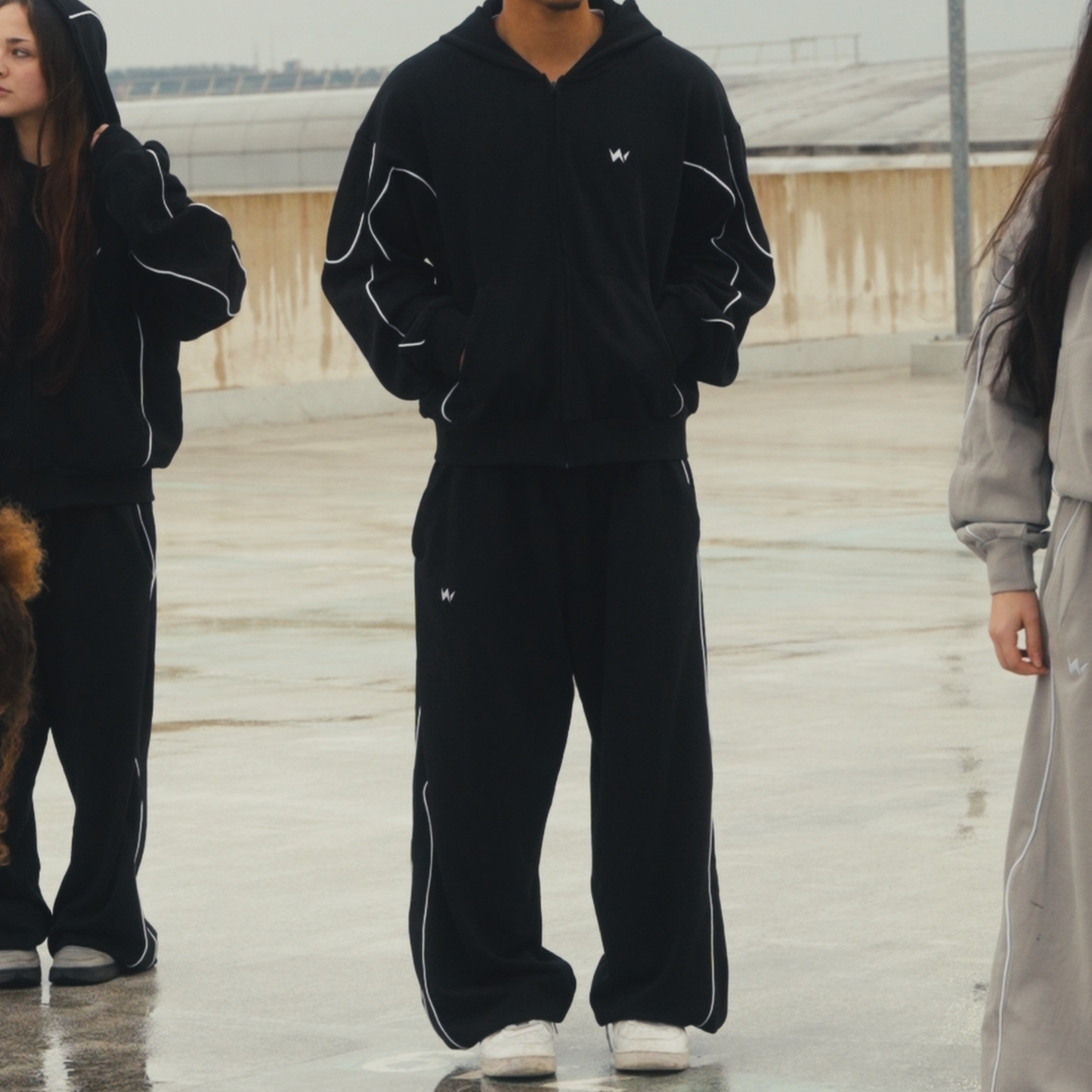 Jogger Dark - SINGULARITY I