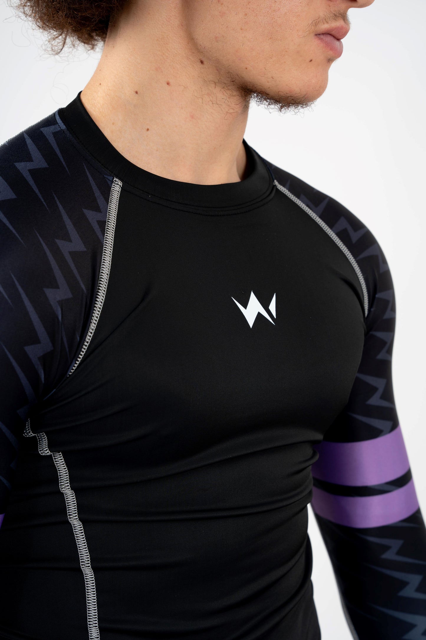 CAMISETA DE COMPRESION LIGHTNING